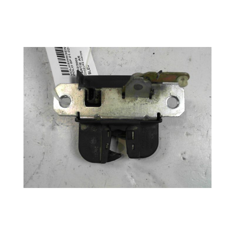 SERRURE HAYON  VOLKSWAGEN POLO 02-05