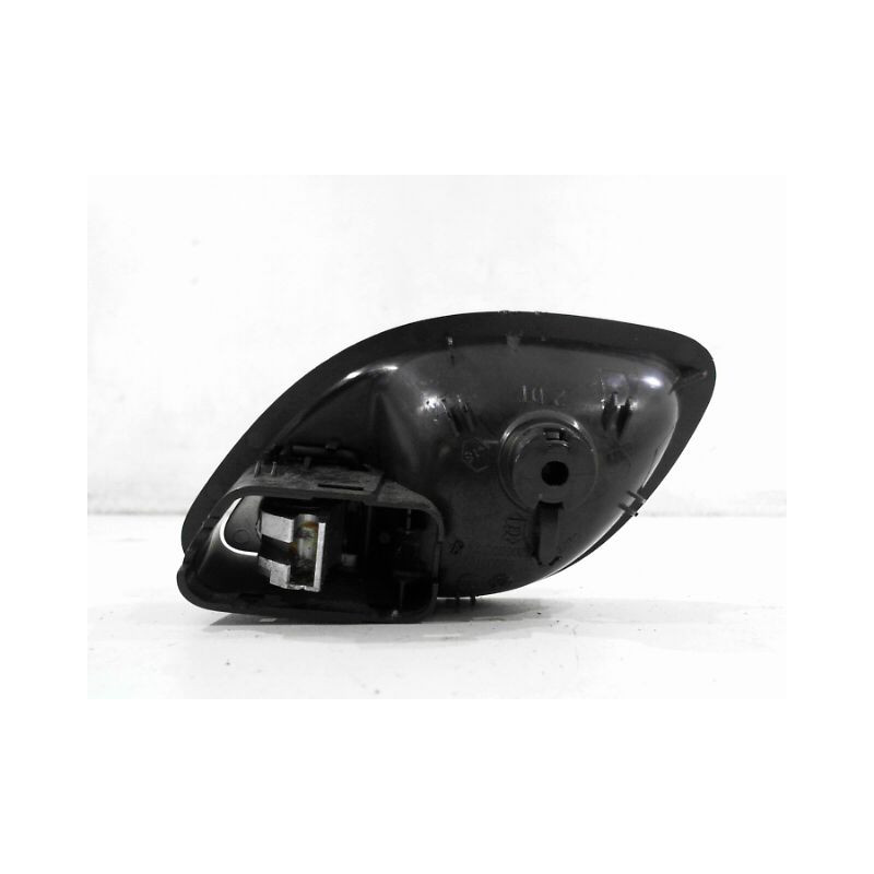 POIGNEE INTERIEURE PORTE ARRIERE DROIT RENAULT ESPACE 2002-