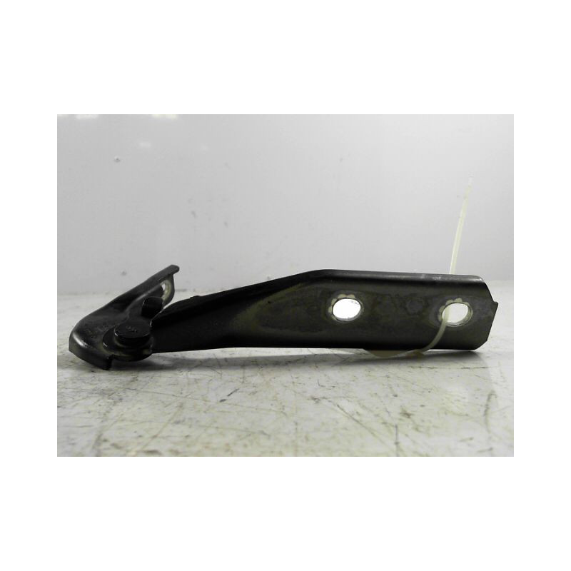 COMPAS DROIT CAPOT AUDI A3 2003-