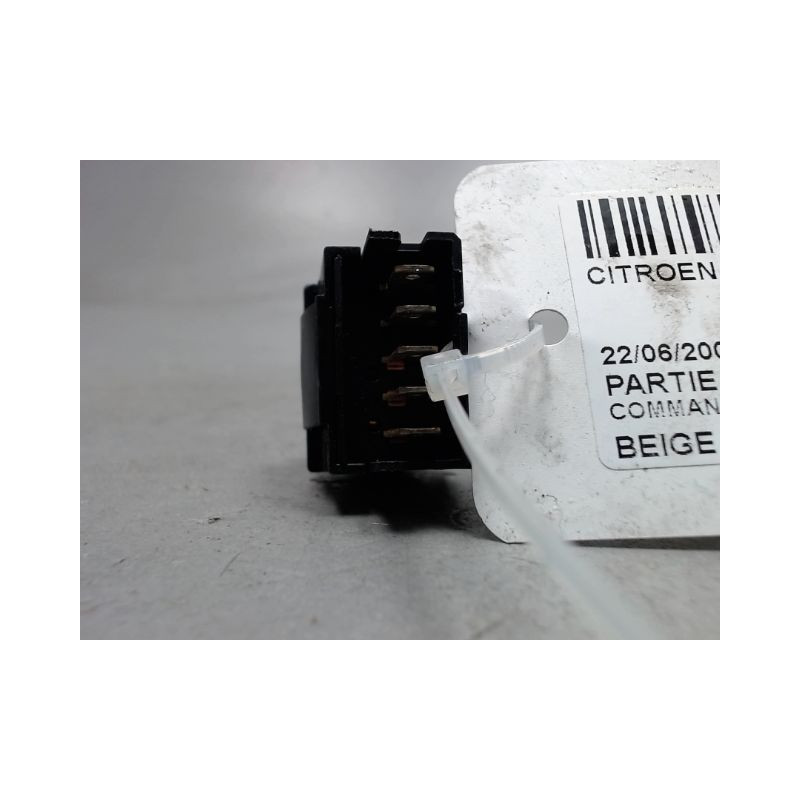 COMMANDE LEVE-GLACE PORTE ARD CITROEN XSARA