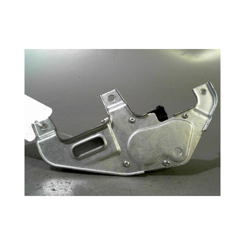 MOTEUR ESSUIE-GLACE ARRIERE SUZUKI SWIFT