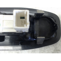 COMMANDE LEVE-GLACE PORTE AVD PEUGEOT 208