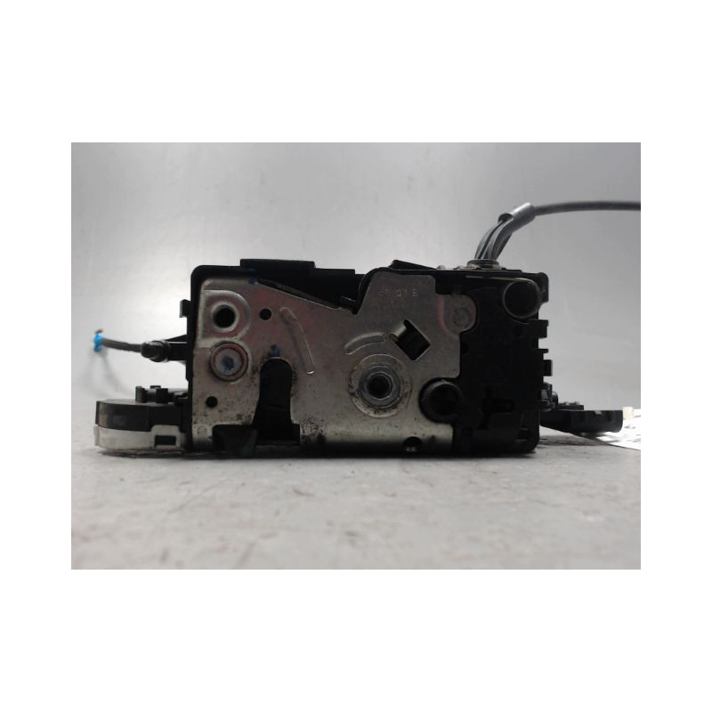 SERRURE PORTE AVANT DROIT CITROEN C4
