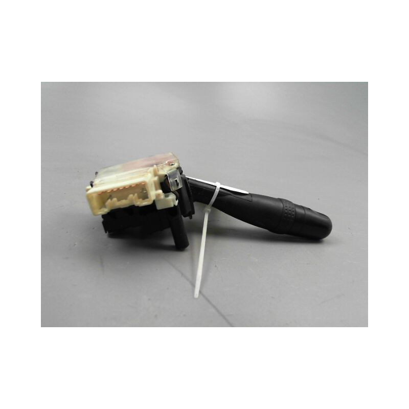 COMMANDE ECLAIRAGE TOYOTA RAV4 2003-