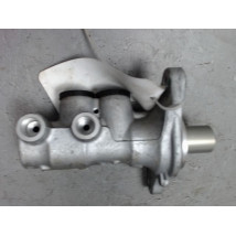 MAITRE CYLINDRE PEUGEOT 208
