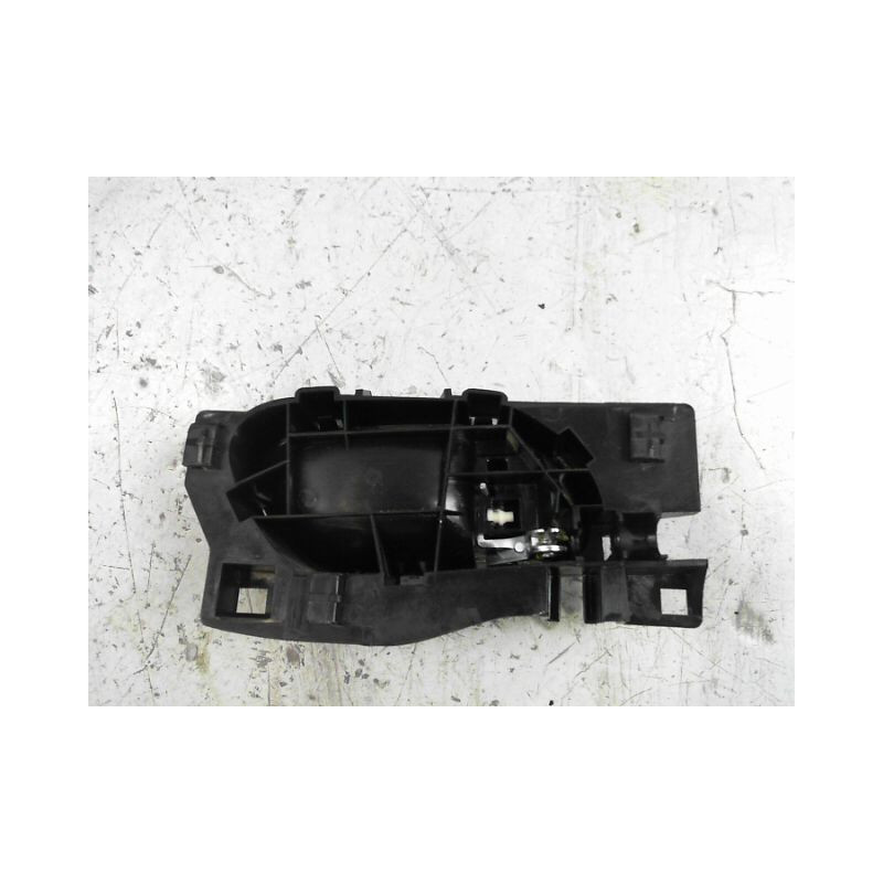 POIGNEE INTERIEURE PORTE AVANT GAUCHE PEUGEOT 3008 2009-