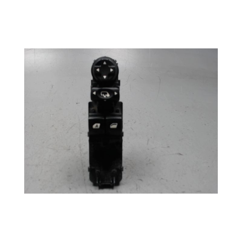COMMANDE LEVE-GLACE PORTE AVG CITROEN DS3