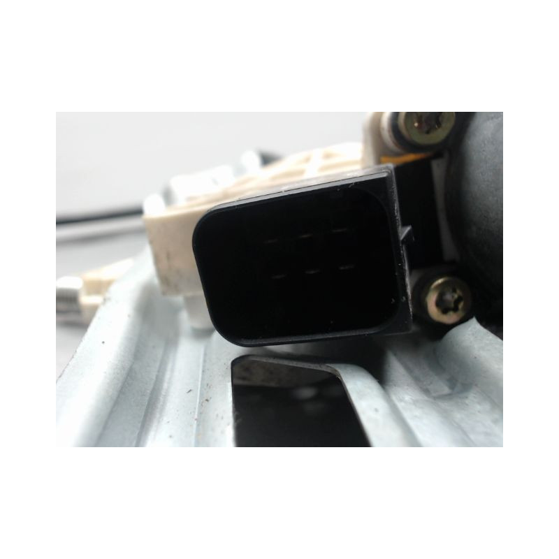 MECANISME+MOTEUR LEVE-GLACE AVANT DROIT MERCEDES CLASSE C