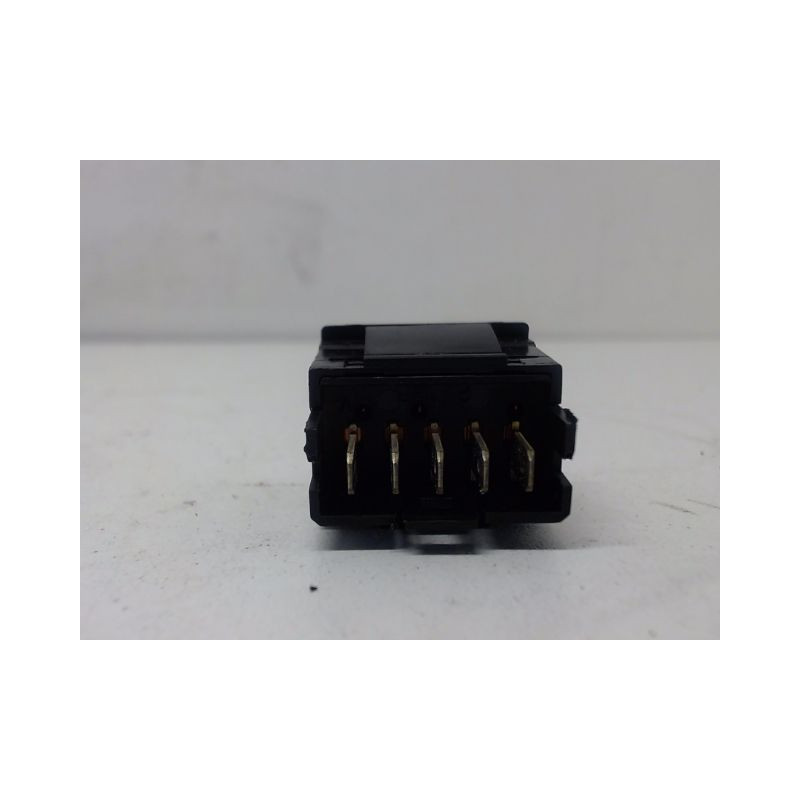 COMMANDE LEVE-GLACE PORTE ARD CITROEN XSARA