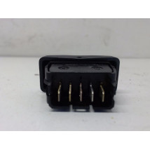 COMMANDE LEVE-GLACE PORTE AVD DACIA LOGAN
