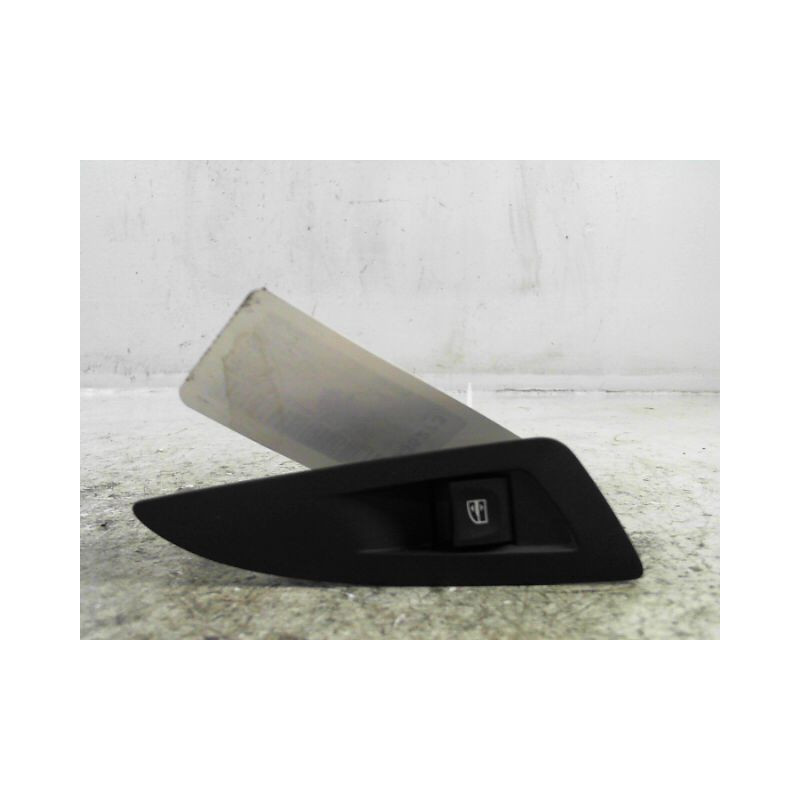 COMMANDE LEVE-GLACE PORTE ARD RENAULT ESPACE