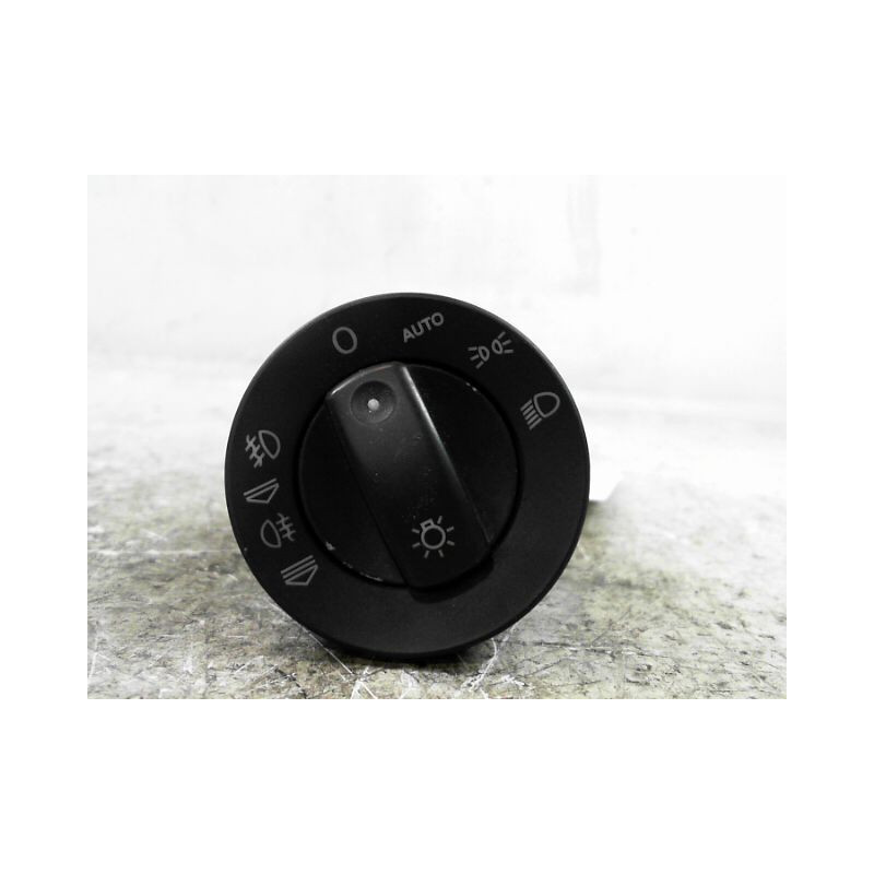 COMMANDE ECLAIRAGE AUDI A4 2004-