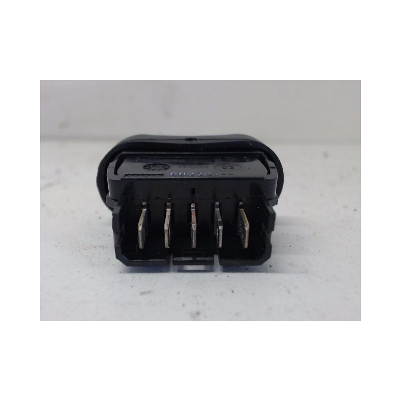 COMMANDE LEVE-GLACE PORTE AVG DACIA LOGAN MCV 2007-