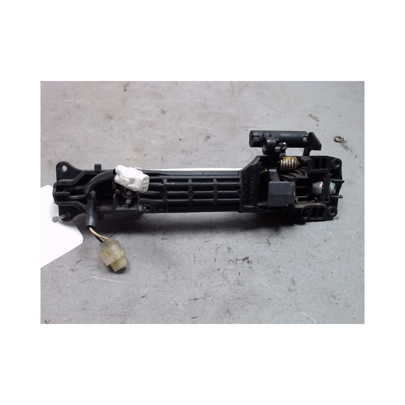 POIGNEE EXTERIEURE PORTE AVANT DROIT SUZUKI SWIFT