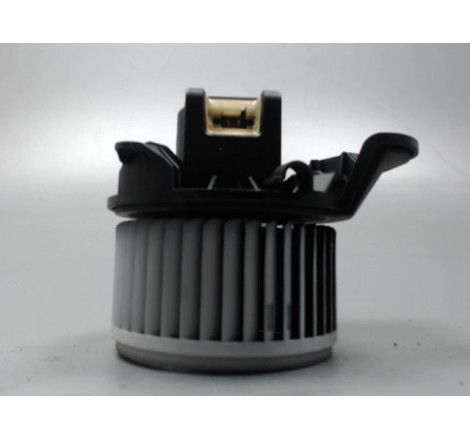 MOTEUR VENTILATEUR CHAUFFAGE