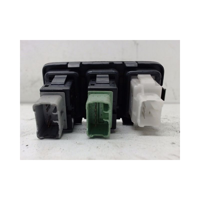 INTERIEUR COMMANDE PHARES SUZUKI SWIFT
