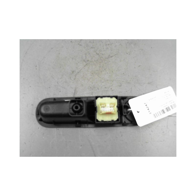 COMMANDE LEVE-GLACE PORTE AVG RENAULT TWINGO III 2014-...