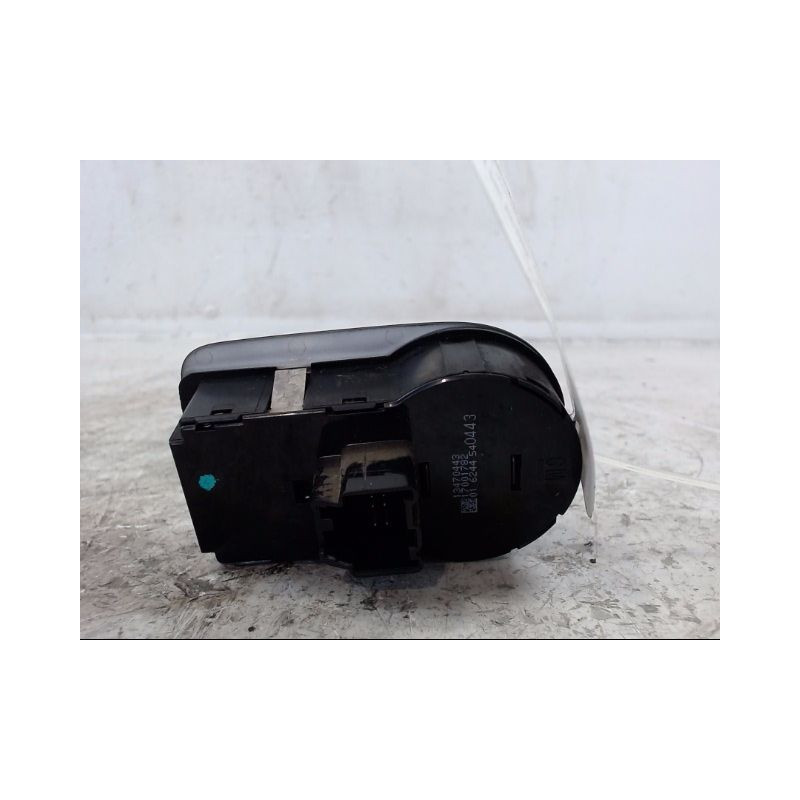 COMMANDE ECLAIRAGE OPEL CORSA 2010-