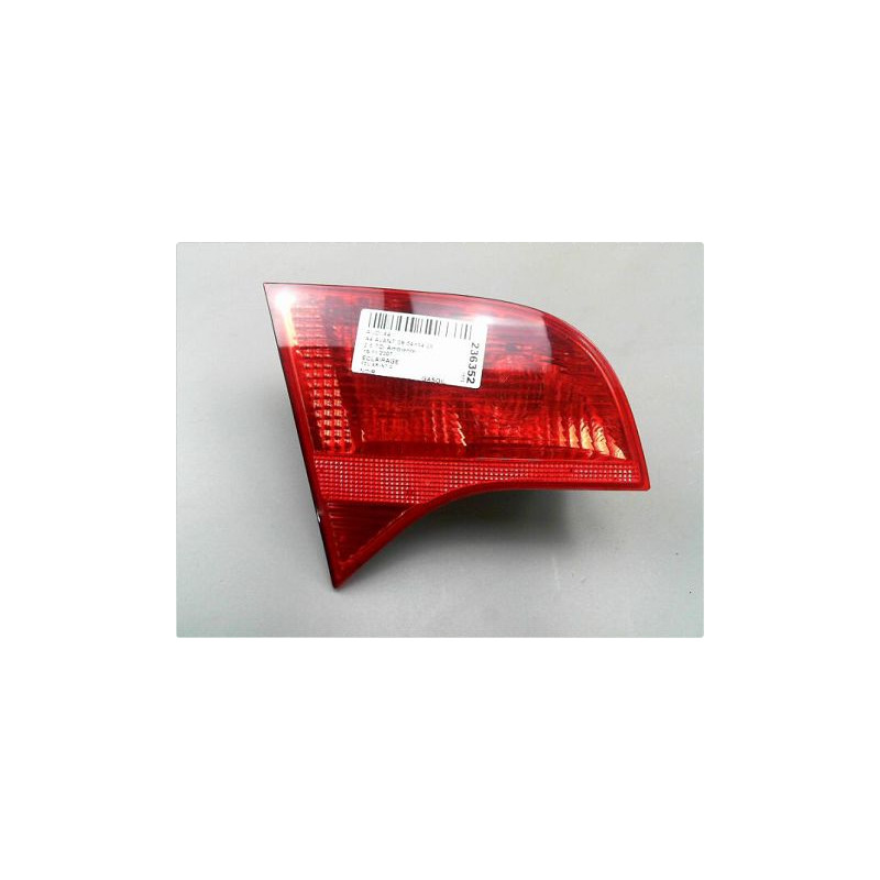 FEU ARRIERE INTERIEUR GAUCHE AUDI A4 AVANT 04-08