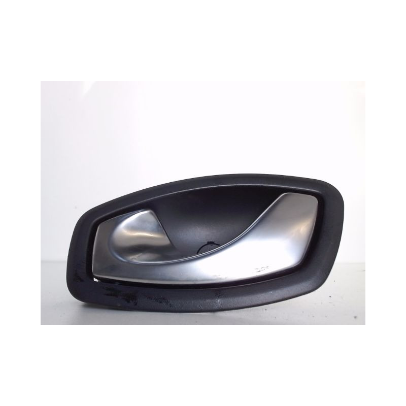 POIGNEE INTERIEURE PORTE AVANT GAUCHE RENAULT MEGANE
