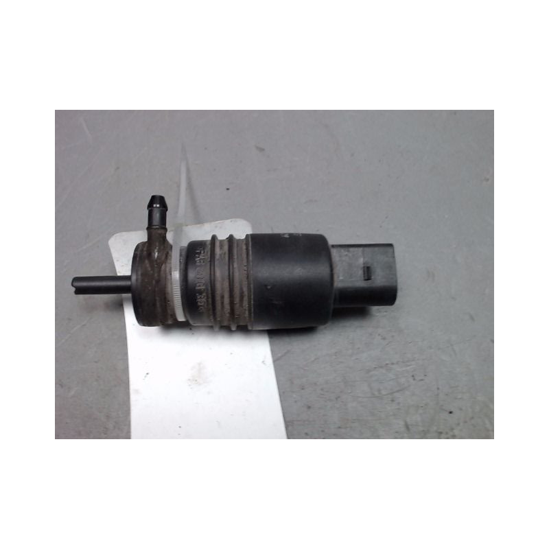 POMPE LAVE-GLACE AVANT MERCEDES CLASSE C COUPE SPORT 2004-