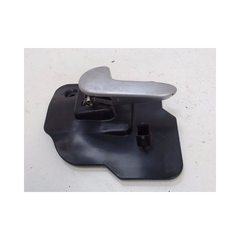 POIGNEE INTERIEURE PORTE AVANT GAUCHE OPEL MERIVA 2003-2005