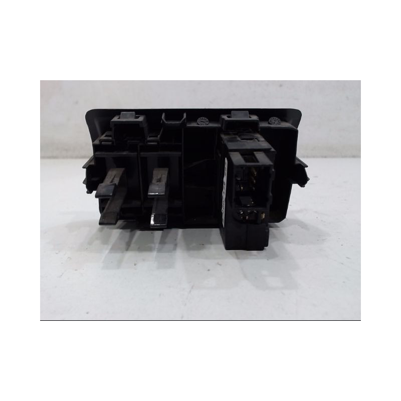 INTERIEUR COMMANDE PHARES RENAULT CLIO III 2009-