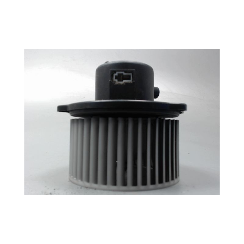 MOTEUR VENTILATEUR CHAUFFAGE HYUNDAI COUPE II -02