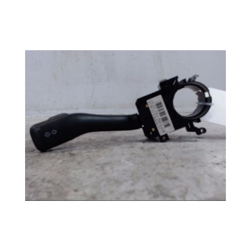 COMMANDE CLIGNOTANT VOLKSWAGEN PASSAT BREAK 00-05