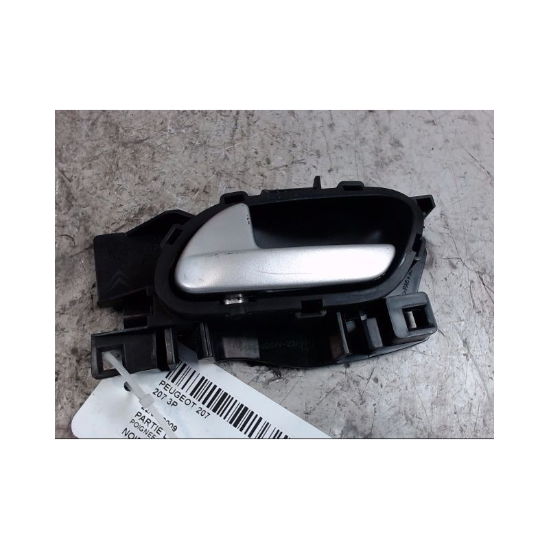 POIGNEE INTERIEURE PORTE AVANT GAUCHE PEUGEOT 207 3P