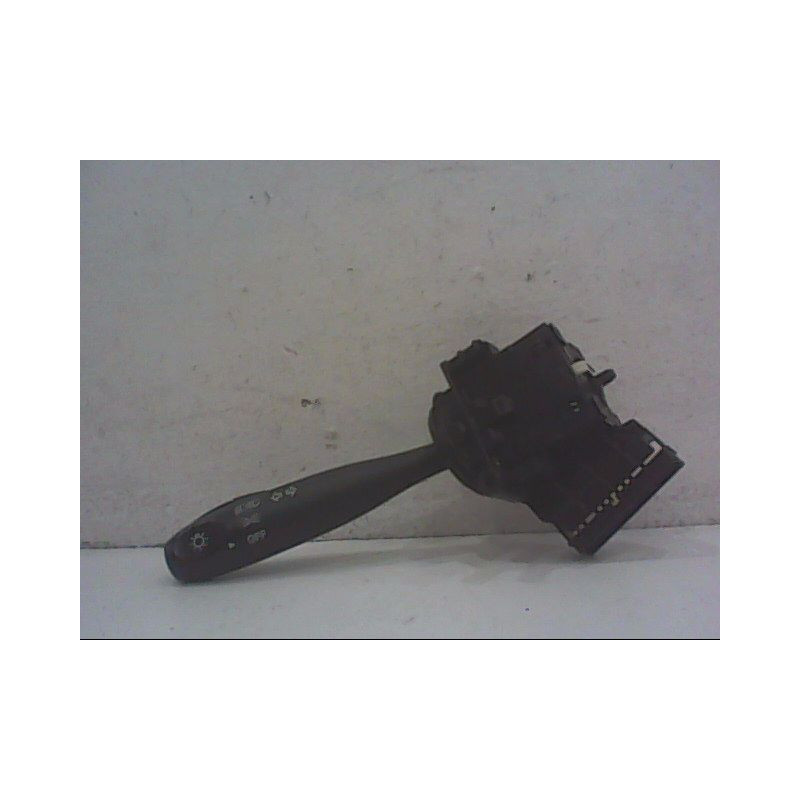 COMMANDE ECLAIRAGE KIA RIO
