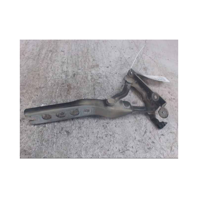 COMPAS DROIT CAPOT SKODA OCTAVIA 2004