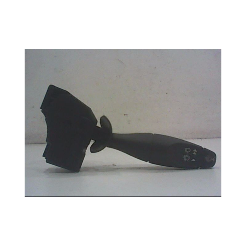COMMANDE ESSUIE GLACE FORD FUSION