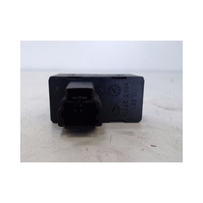 COMMANDE LEVE-GLACE PORTE ARD PEUGEOT 407