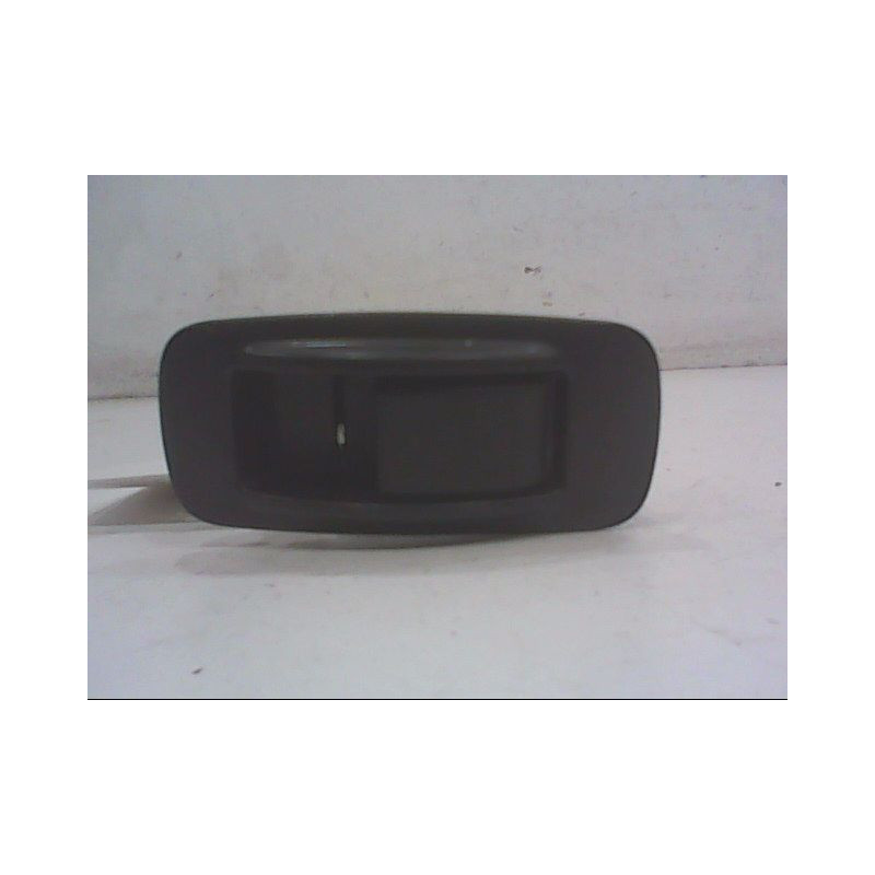 COMMANDE LEVE-GLACE PORTE ARD TOYOTA COROLLA VERSO 2007-