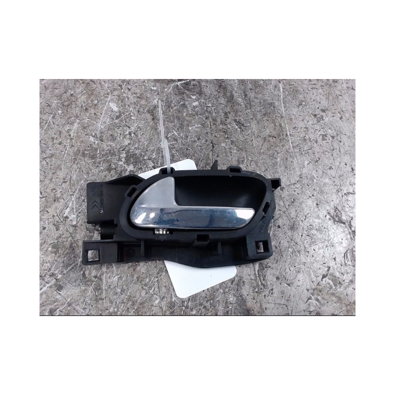 POIGNEE INTERIEURE PORTE AVANT GAUCHE CITROEN C4 04-08
