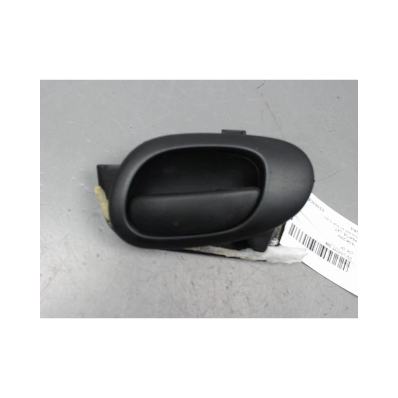 POIGNEE INTERIEURE PORTE AVANT DROIT PEUGEOT 206 3P