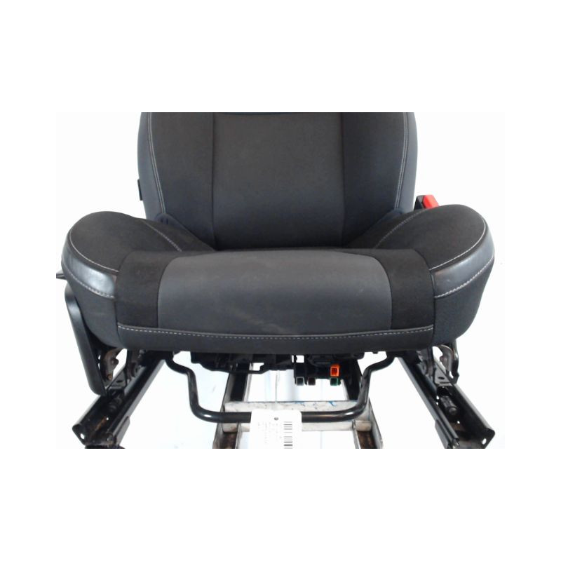 SIEGE AVANT DROIT VOLVO V40 2000-
