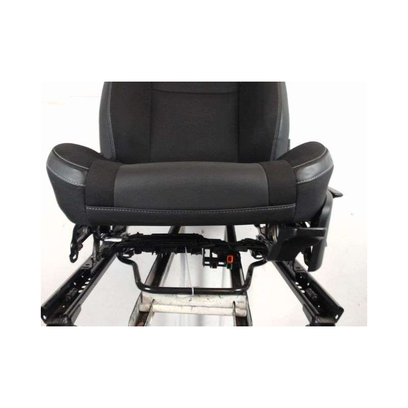 SIEGE AVANT GAUCHE VOLVO V40 2000-