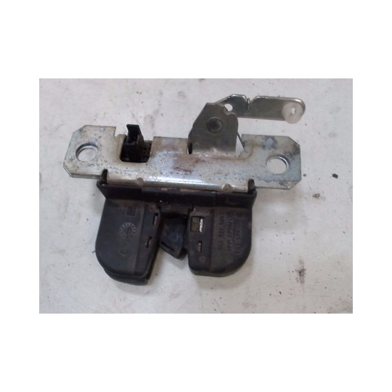 SERRURE HAYON  SEAT IBIZA