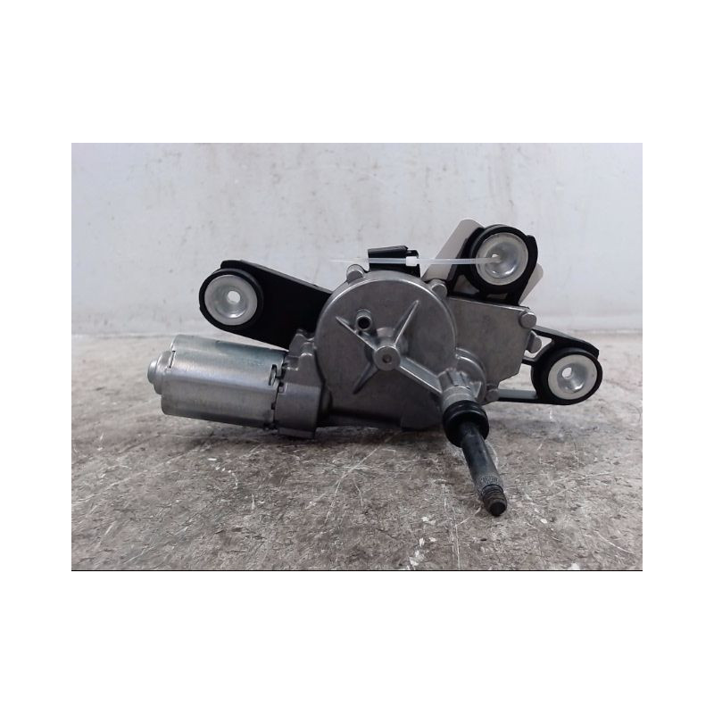 MOTEUR ESSUIE-GLACE ARRIERE FORD FIESTA 2010-