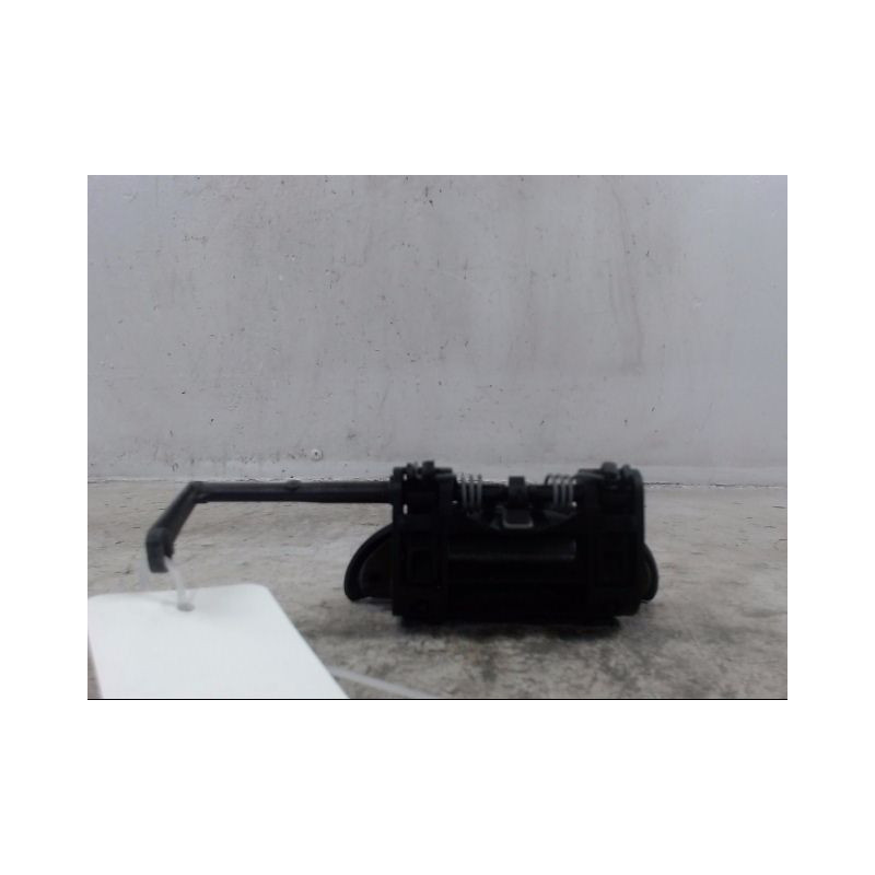 POIGNEE EXTERIEURE PORTE AVANT GAUCHE PEUGEOT 206+ 2009-