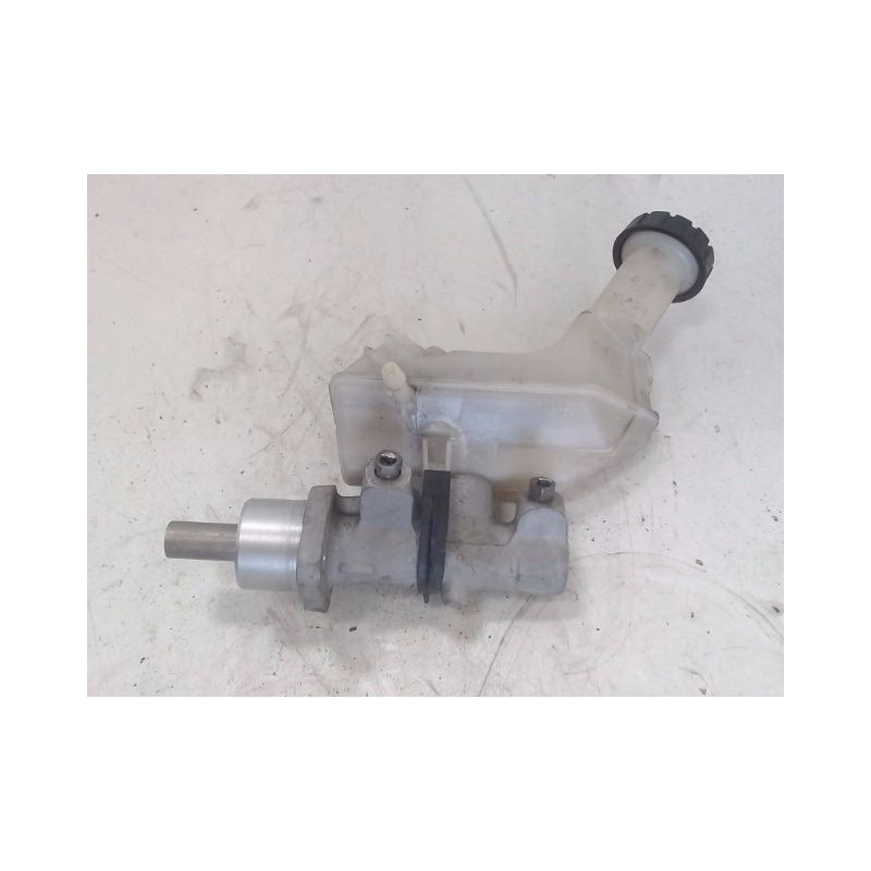 MAITRE CYLINDRE RENAULT CLIO III 2009-