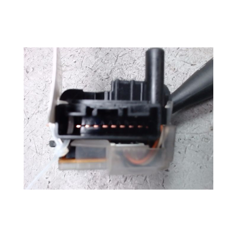COMMANDE ESSUIE GLACE TOYOTA COROLLA 2004-