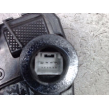SERRURE PORTE AVANT DROIT TOYOTA COROLLA 2004-