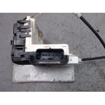 SERRURE PORTE AVANT DROIT PEUGEOT 3008 2009-