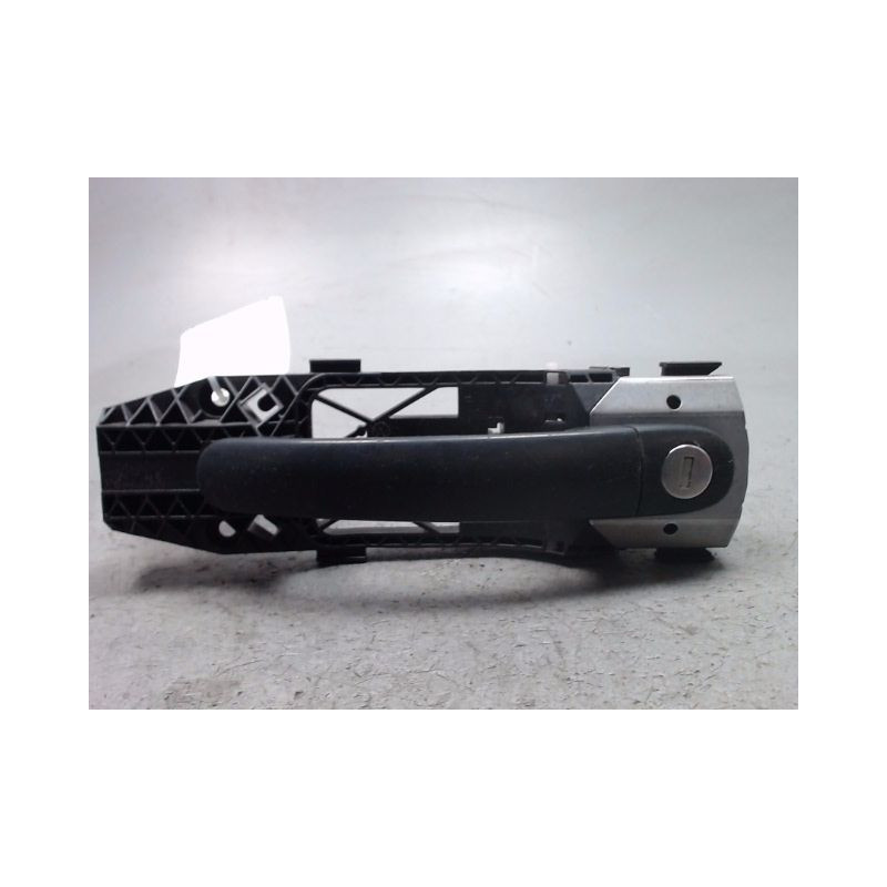 POIGNEE EXTERIEURE PORTE AVANT GAUCHE SKODA FABIA