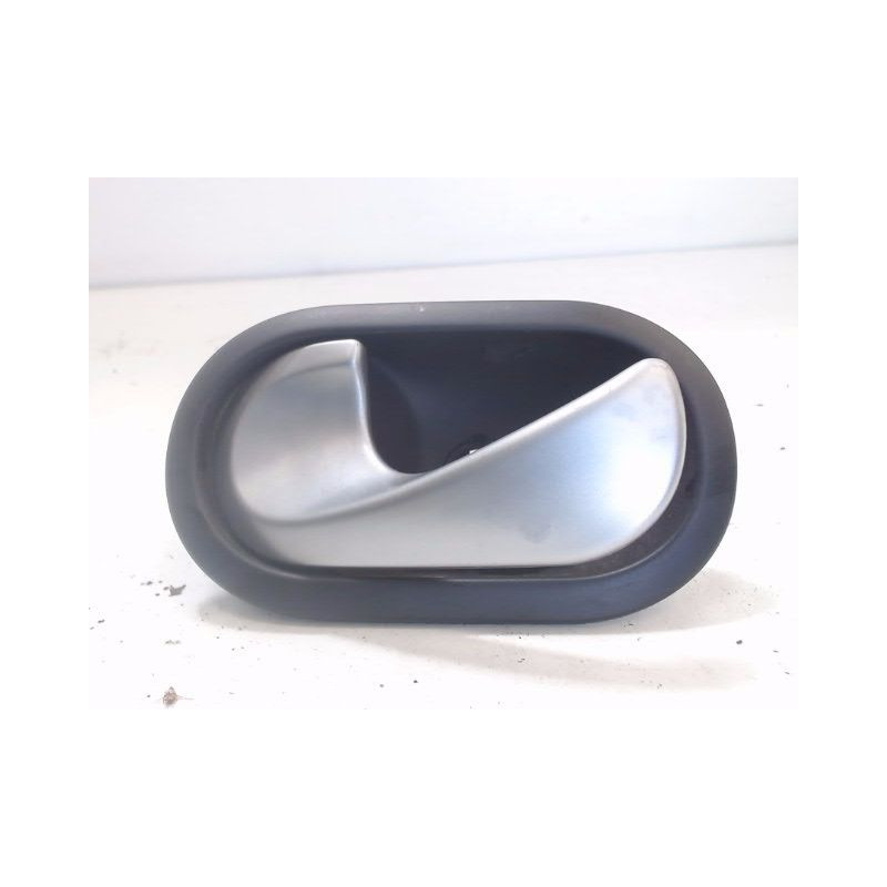 POIGNEE INTERIEURE PORTE ARRIERE GAUCHE RENAULT SCENIC II PH2 2006-