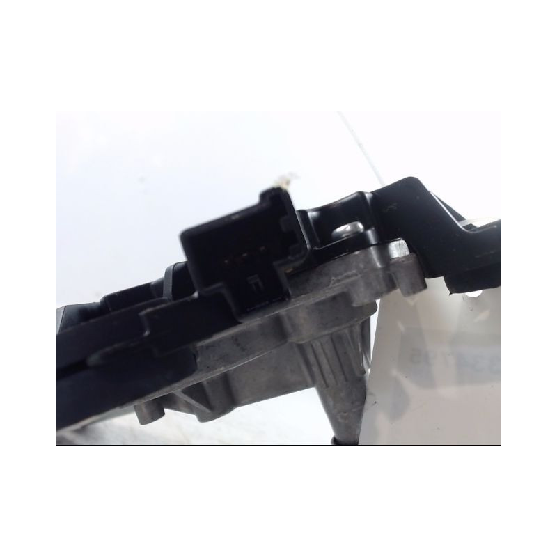 MOTEUR ESSUIE-GLACE ARRIERE FORD FOCUS 04-07