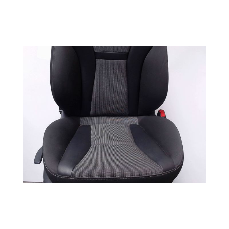 SIEGE AVANT DROIT AUDI A1